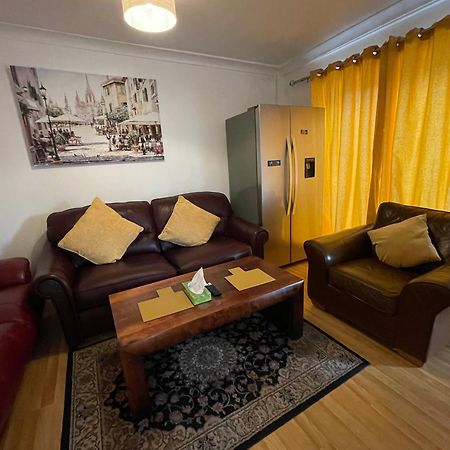 Holiday Home Cardiff City Sleeps 7 Exterior photo