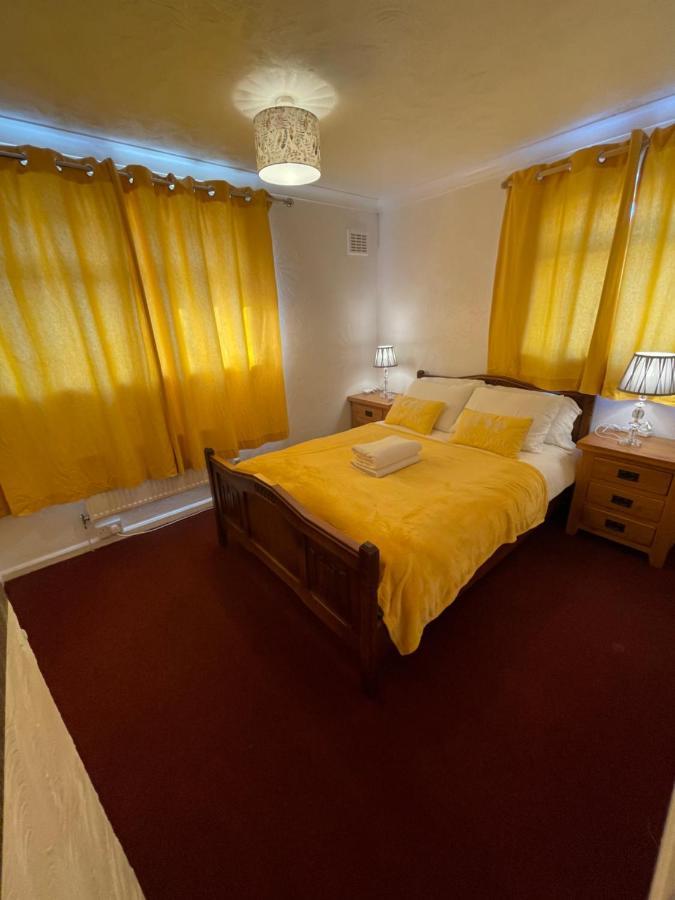 Holiday Home Cardiff City Sleeps 7 Exterior photo