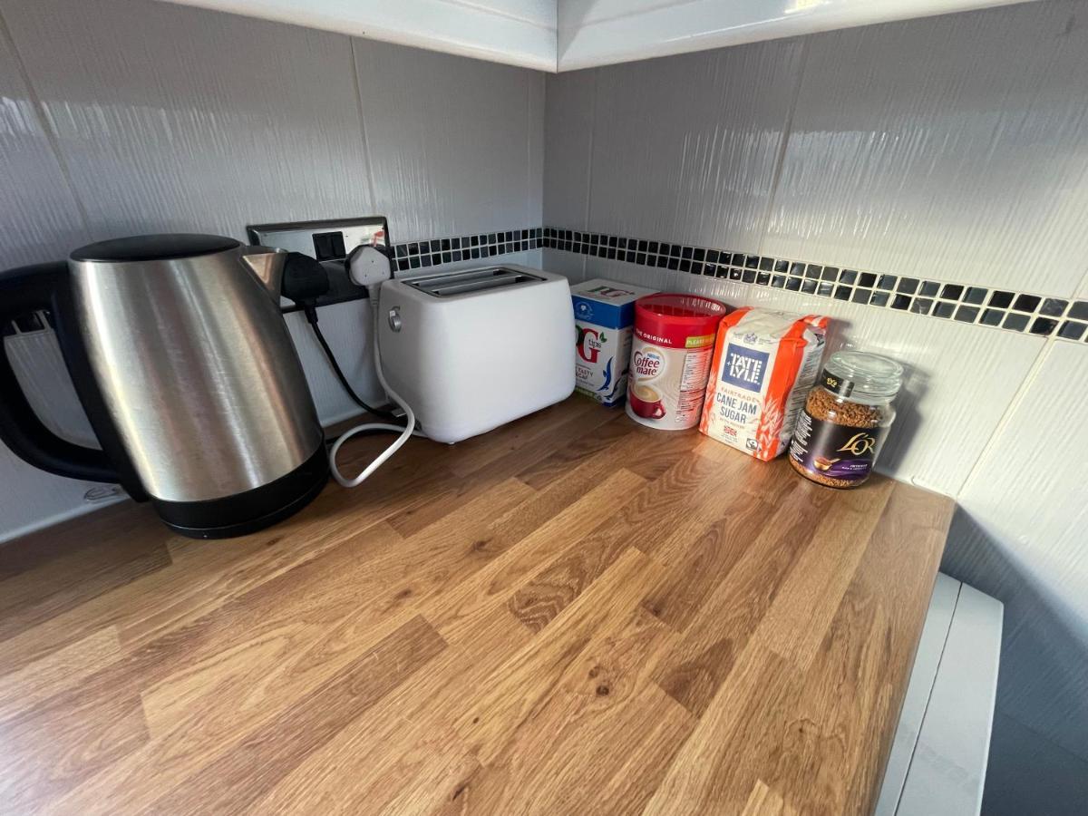 Holiday Home Cardiff City Sleeps 7 Exterior photo