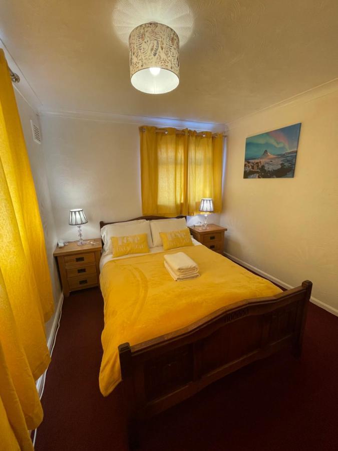 Holiday Home Cardiff City Sleeps 7 Exterior photo