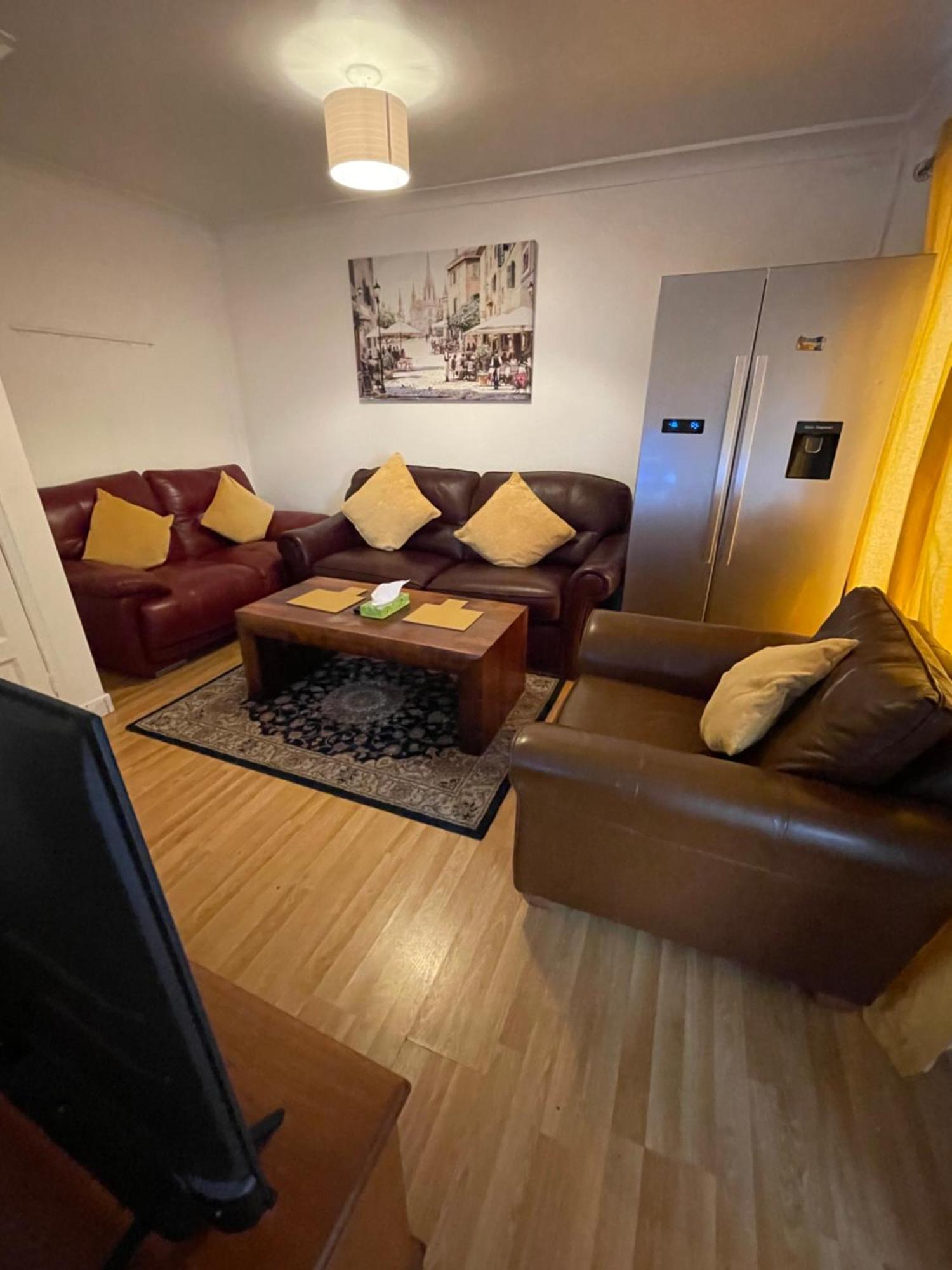 Holiday Home Cardiff City Sleeps 7 Exterior photo