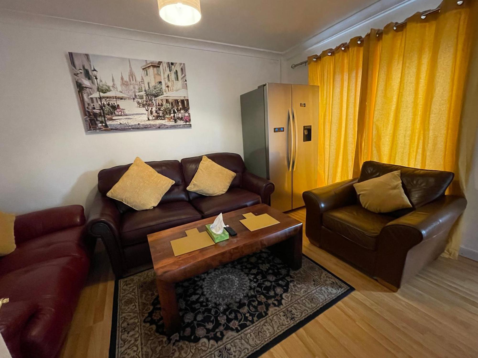 Holiday Home Cardiff City Sleeps 7 Exterior photo